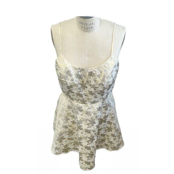 Trixxi Clothing Company Mini Dress Gold/Ivory Spaghetti Straps Prom Party Size L - Picture 2 of 7